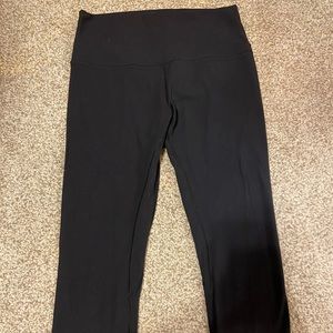 Cropped lulu leggings